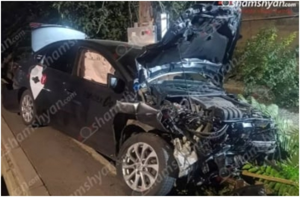 Շահումյանում բախվել են «Mazda 6»-ը ու «Nissan»-ը. կա վիրավոր